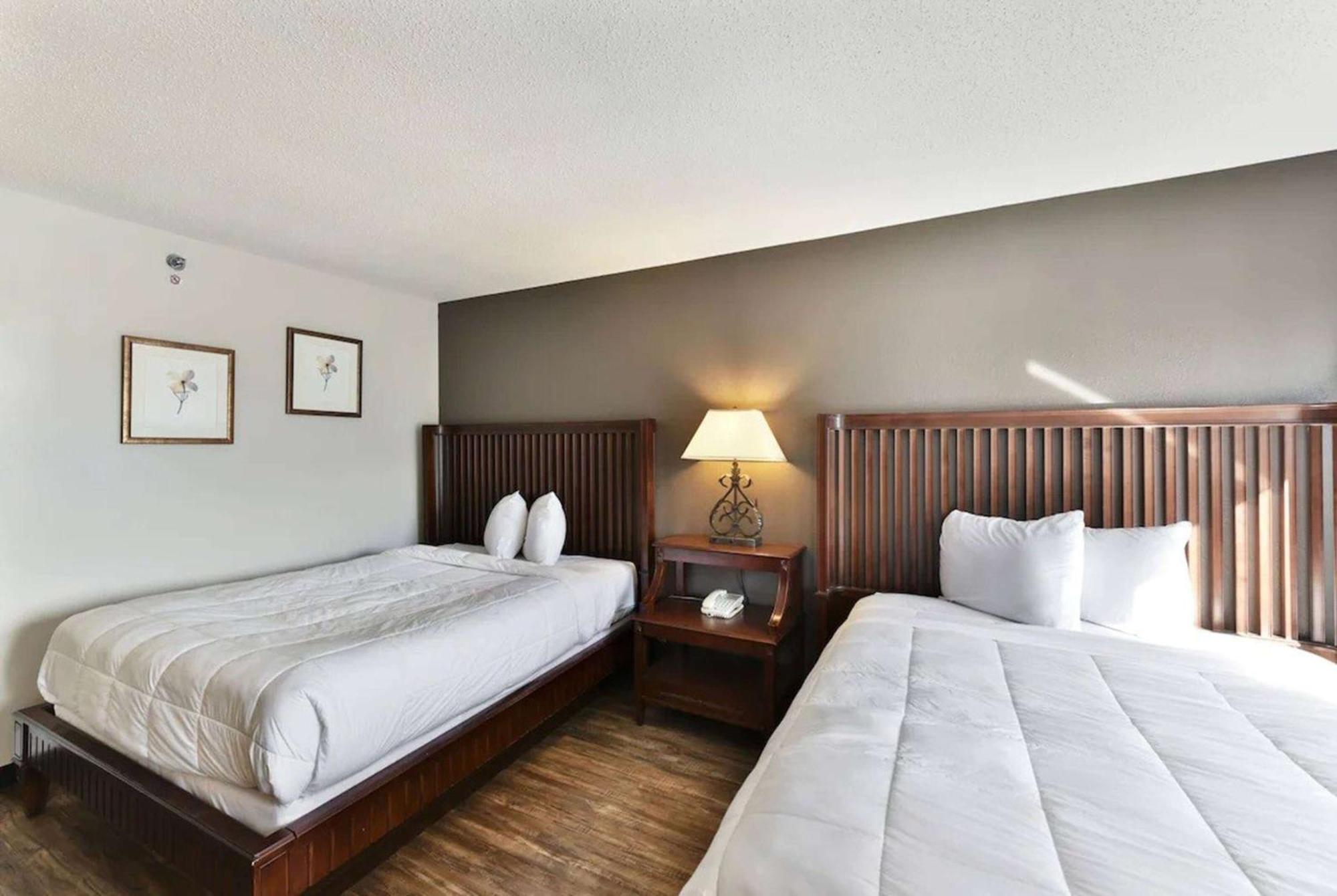 Baymont Inn And Suites By Wyndham Columbus / Near Osu Экстерьер фото