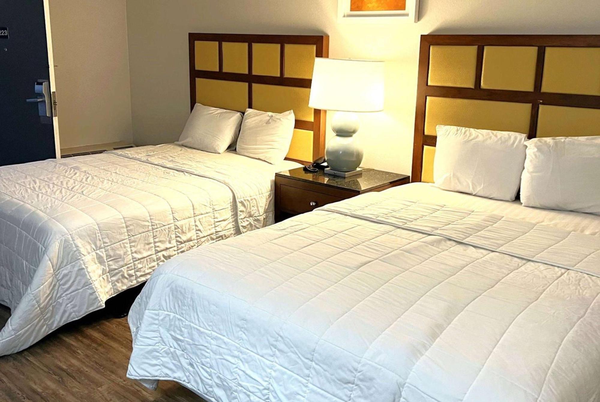 Baymont Inn And Suites By Wyndham Columbus / Near Osu Экстерьер фото